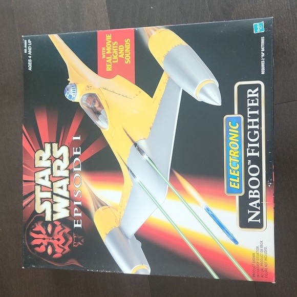 Star Wars Electronic Naboo Fighter - Picture 1 of 8